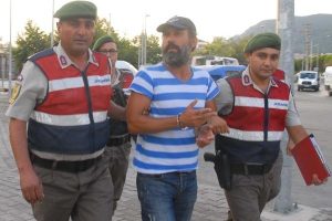 Cezaevinden izinli &ccedil;ıkıp eşini &ouml;ld&uuml;ren koca Muğla'da yakalandı