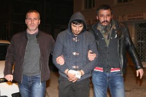 İnternette cinayet haberlerini okuyup cinayeti işlemiş