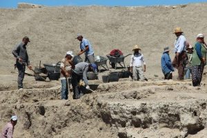 Acemh&ouml;y&uuml;k'te 4 bin 200 yıllık oyuncak bulundu