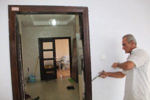 Elazığ'da patlamanın izleri siliniyor