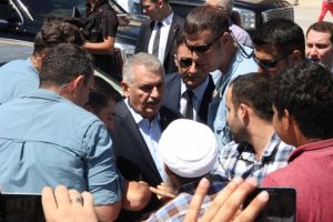 Başbakan Yıldırım Mevlana M&uuml;zesi'ni ziyaret etti