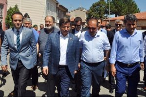 Davutoğlu: B&uuml;t&uuml;n bu gelişmeler g&ouml;steriyor ki...