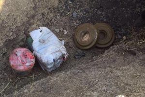 Cizre'de yola tuzaklanmış EYP bulundu