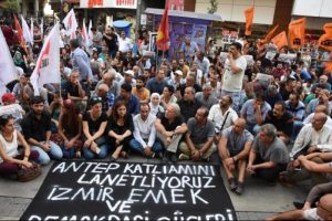 İzmir'de, Gaziantep'teki saldırıya tepki