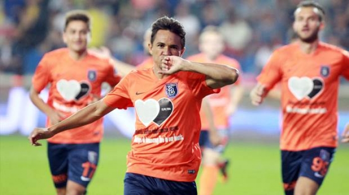 Fenerbah&ccedil;e yine Başakşehir kurbanı!