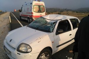 K&uuml;tahya'da trafik kazası: 1 &ouml;l&uuml;, 1 yaralı