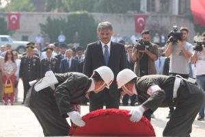 Celal Bayar vefatının 30. yılında Bursa'da anıldı
