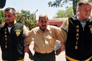 Papaz b&uuml;y&uuml;s&uuml; bahanesiyle tacize 22 yıl hapis istemi