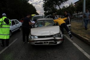 Zincirleme trafik kazası: 7 yaralı