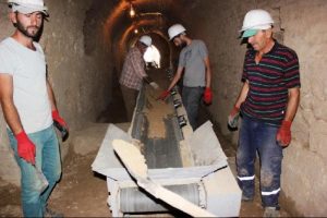 Metropolis'de d&uuml;nyanın en iyi korunmuş hamam kompleksi ortaya &ccedil;ıkarıldı