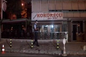 Kokore&ccedil;&ccedil;ide silahlı kavga: 2 &Ouml;l&uuml;