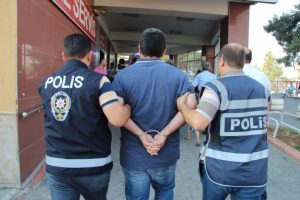 Serbest bırakılan 51 polis yeniden g&ouml;zaltında