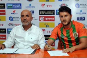 Trabzonspor bedelsiz yolladı!