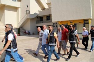 Marmaris'te 5 kişi, FET&Ouml;'den tutuklandı