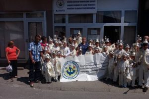 Bursa İneg&ouml;l Belediyesi Kosova'da 80 &ccedil;ocuğu s&uuml;nnet ettirdi