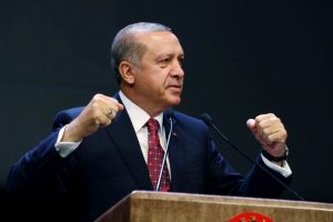 Biden'la g&ouml;r&uuml;şme &ouml;ncesi 'G&uuml;len' mesajı
