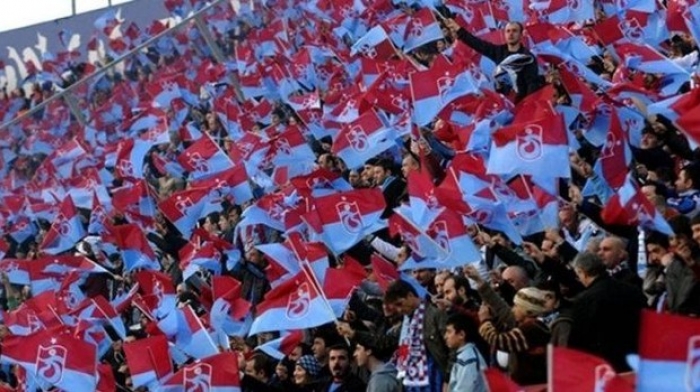 H&uuml;seyin Avni Aker'e veda organizasyonu iptal edildi