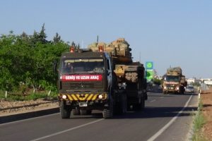 Sıfır noktasına tank sevkiyatı s&uuml;r&uuml;yor