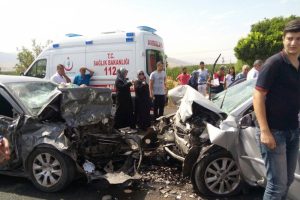 Malatya'da feci kaza: 4 &ouml;l&uuml;, 1 yaralı