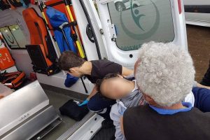 Arap turistlerin &uuml;zerine yıldırım d&uuml;şt&uuml;