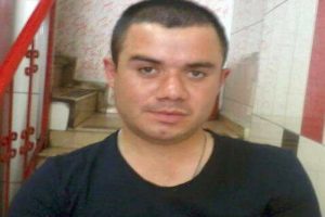 Annesine ev almak i&ccedil;in asker olmuş