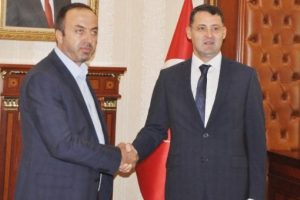 15 Temmuz gecesi zırhlı ara&ccedil;lara direnen Yaldız'dan Vali'ye ziyaret