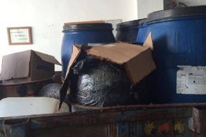 Tokat'ta 1025 litre ka&ccedil;ak rakı ele ge&ccedil;irildi