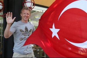 Dirk Kuyt'tan Fenerbah&ccedil;e ve kura yorumu!
