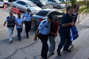 Biga'da 11 kişi FET&Ouml;'den tutuklandı