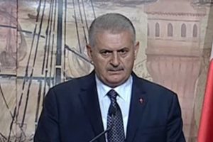 Başbakan Hasanov ve Şahbaz Şerif ile g&ouml;r&uuml;şt&uuml;