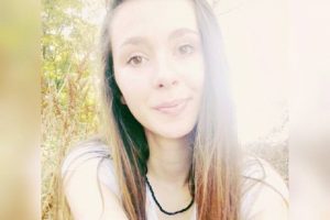 Uyuyan kızını av t&uuml;feğiyle vurarak &ouml;ld&uuml;rd&uuml;