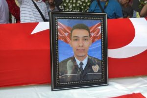 Osmaniye şehidini son yolculuğuna uğurladı