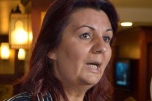 CHP Bursa Milletvekili Karabıyık: "Eğitim asla siyasetin arka bah&ccedil;esi olamaz"
