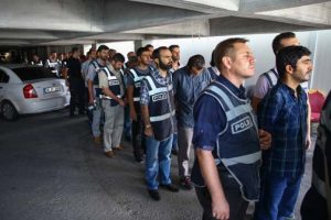 Danıştay ve Yargıtay personeli 102 ş&uuml;pheli, adliyeye sevk edildi