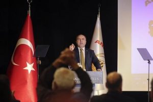 50 oy alarak genel başkanlığa se&ccedil;ildi!