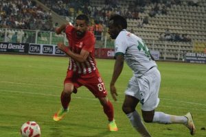 Giresunspor 3 puanı tek golle aldı