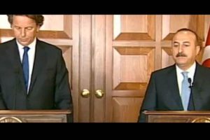 &Ccedil;avuşoğlu, Hollandalı Bakan'a karşı lafını esirgemedi
