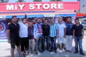 Mersin İdmanyurdu taraftarlarının otob&uuml;s&uuml;yle Mersin'e d&ouml;nd&uuml;