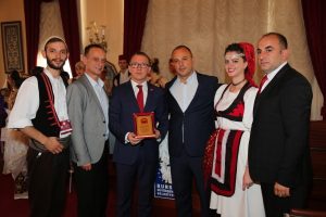 Bursa'da Balkan dans&ccedil;ılarından d&uuml;nyaya mesaj