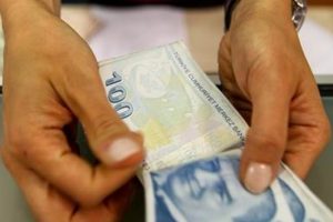 Emekli ve memura maaşlar bayram &ouml;ncesi &ouml;denecek