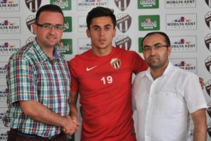 İneg&ouml;lspor, İsmail K&ouml;se'yi 1 yıllığına kiraladı