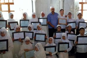 Bursa'da Karacabeyli &ouml;ğrencilerin hatim sevinci