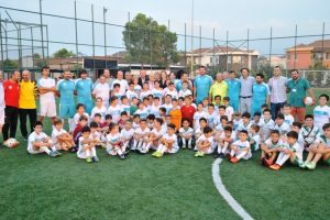 Bursa'da Minikler Futbol Şenliği'ne renkli a&ccedil;ılış