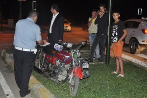 Bursa'da gen&ccedil;ler &ouml;l&uuml;mden d&ouml;nd&uuml;! 1'i ağır 2 yaralı