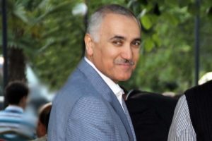 Cemaatin firari imamı Adil &Ouml;ks&uuml;z'&uuml; karşılayan Ali Kaya, İzmir'de yakalandı