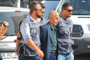 Bursa eski valisi Harput'a Gülen'den Arapça not!