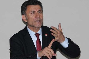 CHP Bursa Milletvekili Sarıbal: Mısıra destek yarı yarıya d&uuml;ş&uuml;r&uuml;ld&uuml;