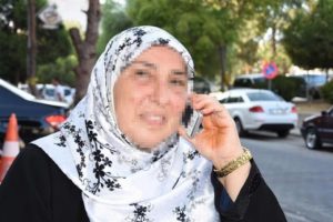 Telefon dolandırıcılarını 4 kez yakalatıp, pes ettirdi