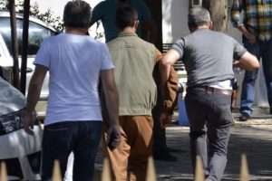 Siverek'te 'peşmerge kıyafetli' kişi g&ouml;zaltına alındı