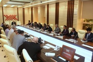 Y&Ouml;K Başkanı Doğu ve G&uuml;neydoğu rekt&ouml;rleriyle g&ouml;r&uuml;şt&uuml;